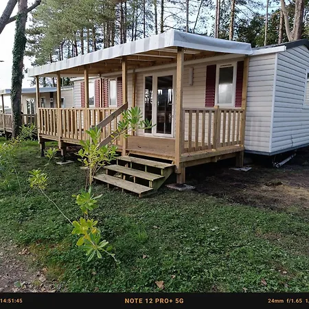 Mobil 6 Personnes Et Pins * Piriac-sur-Mer