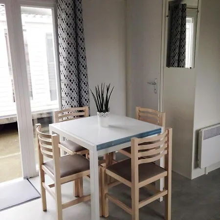 Mobil 6 Personnes Et Pins Campsite Piriac-sur-Mer